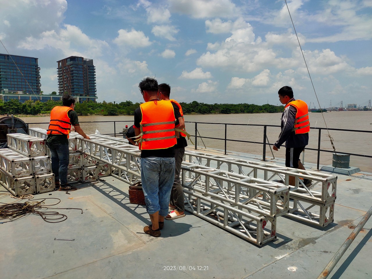 Cung ứng, Cho thuê lao động KCN Xuyên Á uy tín - Hưng Phát Cung ứng nhân lực KCN Xuyên Á uy tín - Hưng Phát