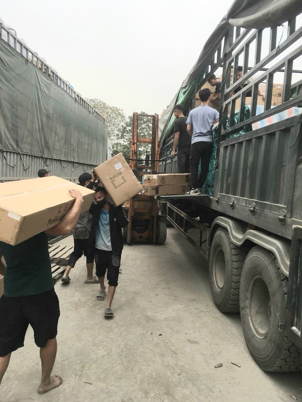 Dịch vụ bốc xếp KCN DNN – Tân Phú theo giờ, ngày, tuần, theo xe