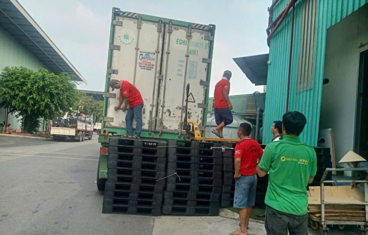 Dịch vụ bốc xếp Cần Thơ, xe nâng, xe cẩu chuyên nghiệp 24/7