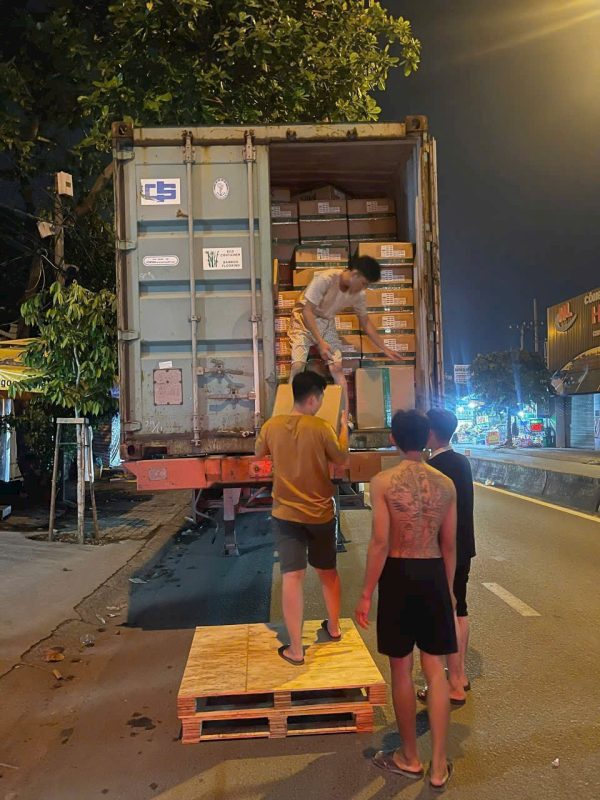 Dịch Vụ Bốc Xếp container Uy Tín, Giá Rẻ có mặt nhanh chóng