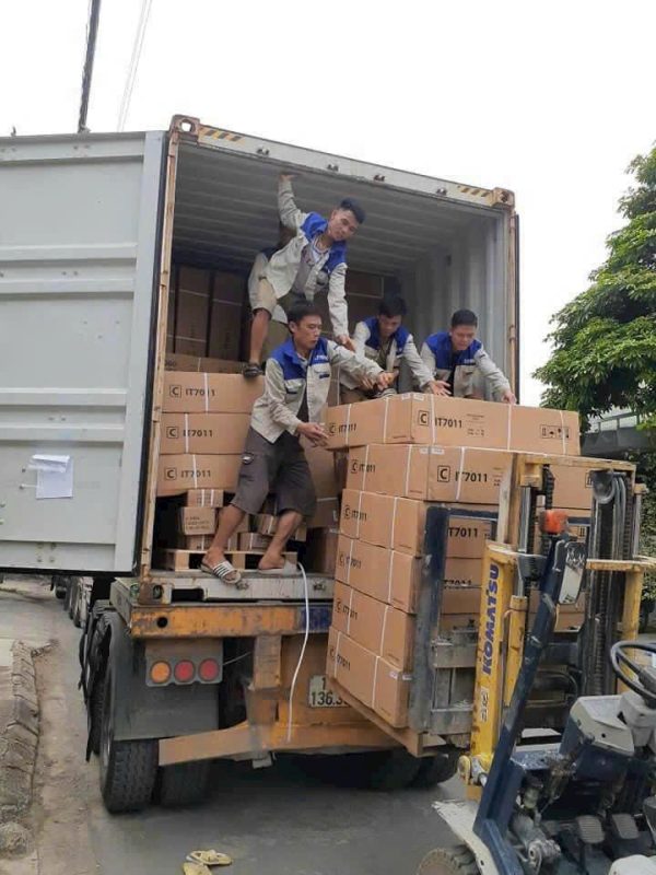Bốc xếp hàng hóa container chuyên nghiệp