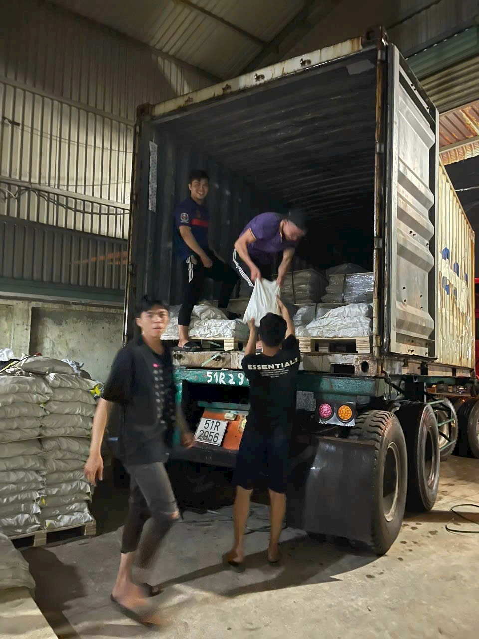 Dịch Vụ Bốc Xếp Quảng Ninh Gọi Ngay 0844 343 434 Có Người Đến